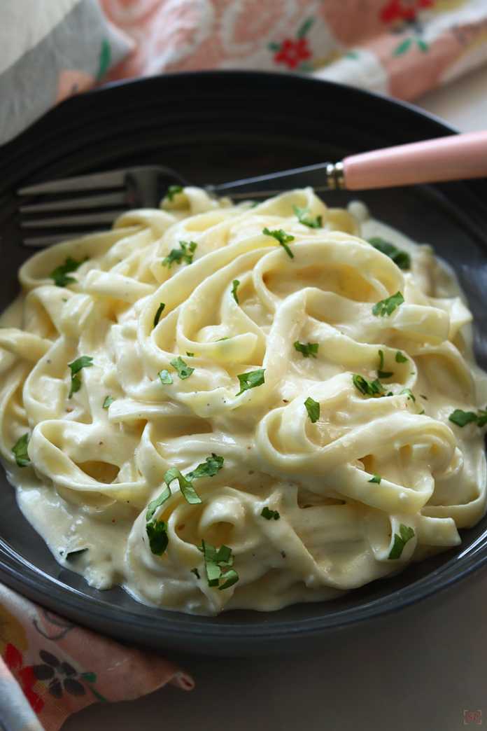 white chocolate alfredo